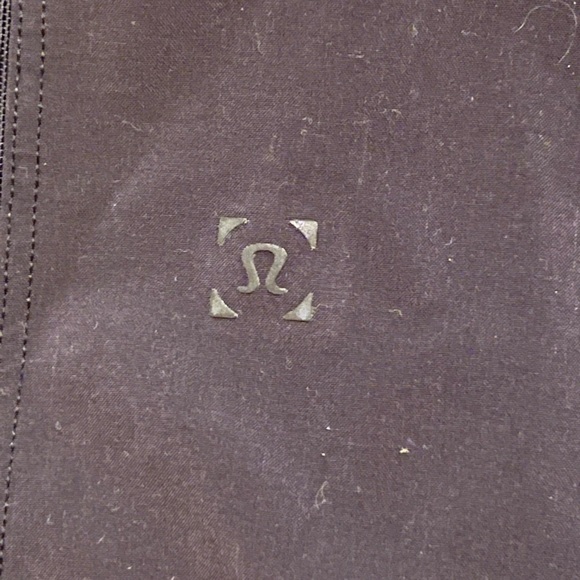 Mens lululemon lined shorts - Picture 3 of 5